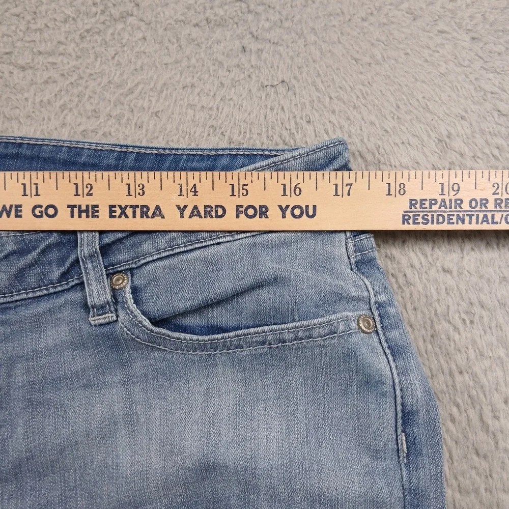 New York & Company Soho Curvy Crop Light Wash Denim Jeans Women's‎ Size 14 EUC